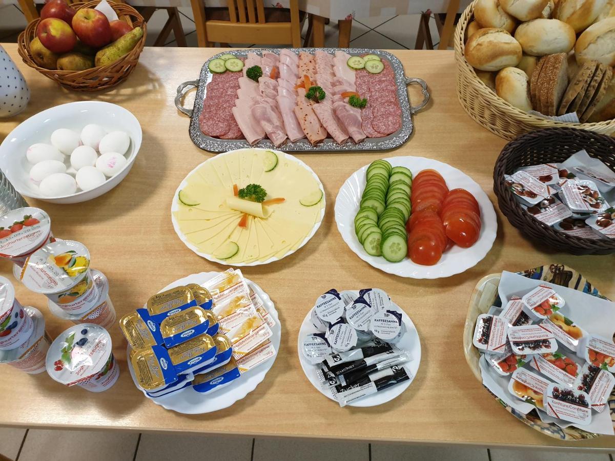 Jugendtours-Feriendorf Ummanz Екстер'єр фото